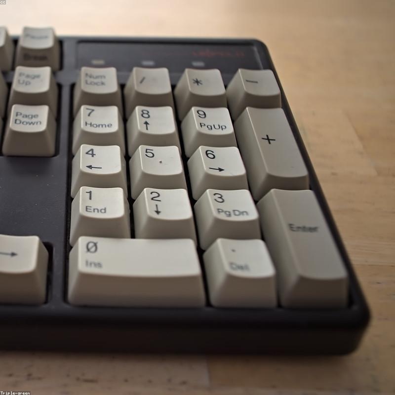 Teclado mecánico TKL switch red